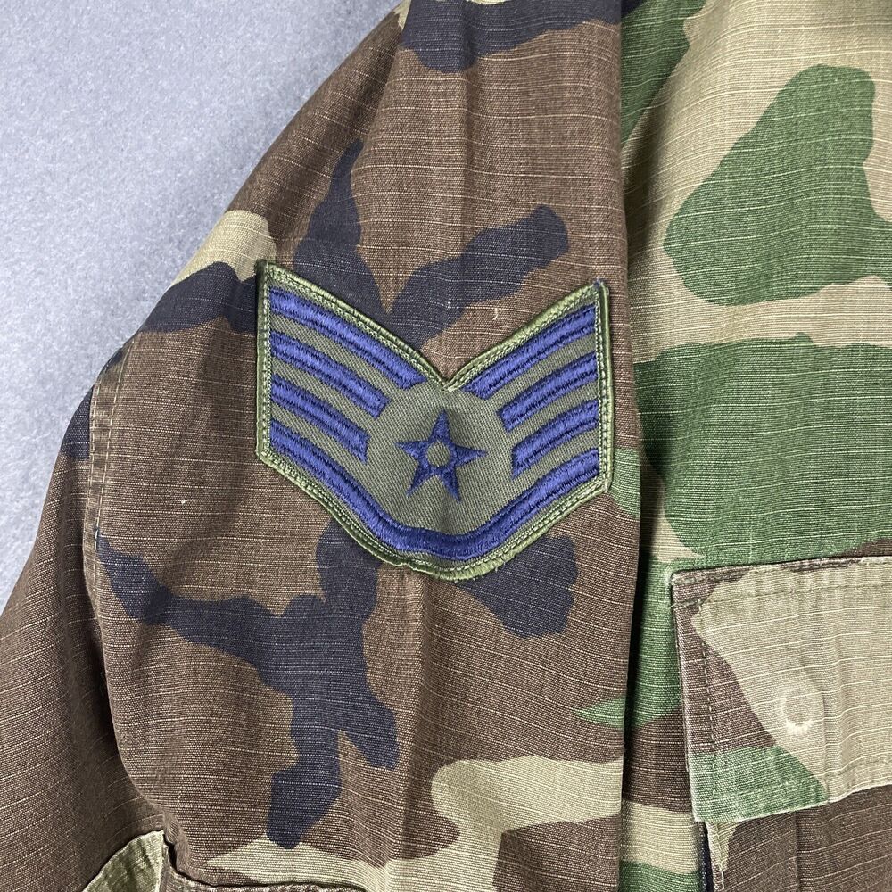 US Air Force Camo Sz Medium R Jacket Staff Sargent - Picture 5 of 16